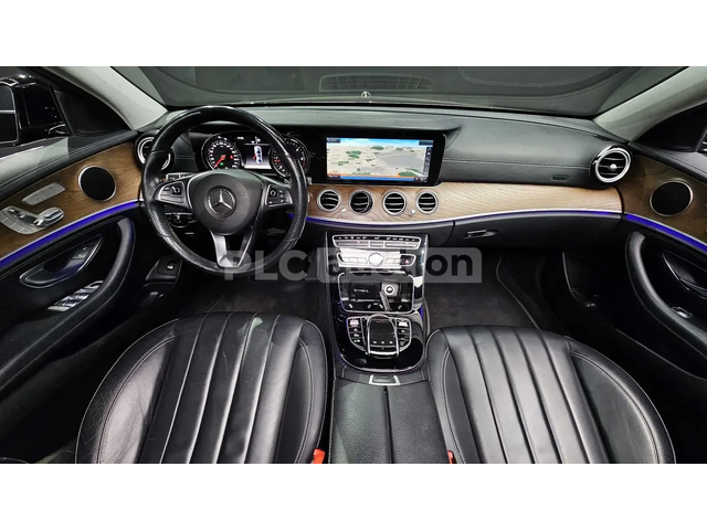 Mercedes-Benz E 220 d 4MATIC* DISTRONIC* ПОДГРЕВИ* - автомобили, коли, обяви за нови и употребявани 4