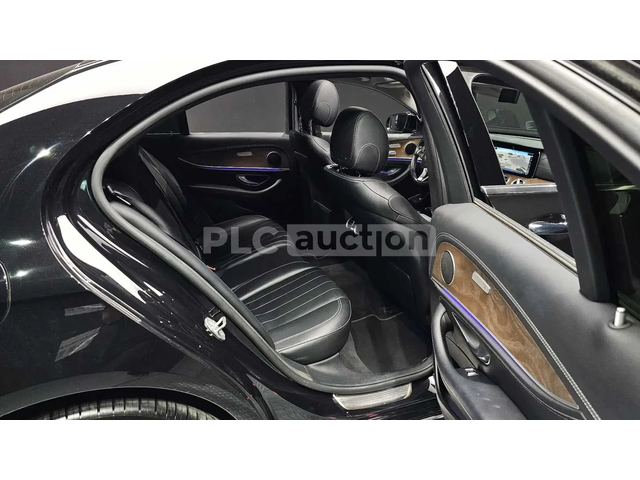 Mercedes-Benz E 220 d 4MATIC* DISTRONIC* ПОДГРЕВИ* - автомобили, коли, обяви за нови и употребявани 8