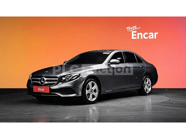 Mercedes-Benz E 220 ПОДГРЕВИ * ПАНО * HEAD-UP * KEYLESS - автомобили, коли, обяви за нови и употребявани 0