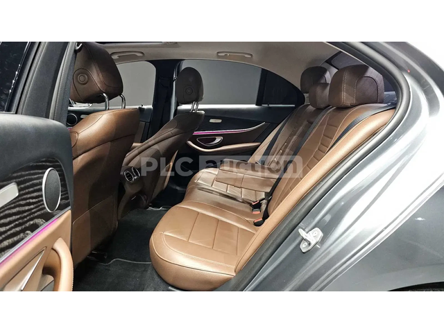 Mercedes-Benz E 220 ПОДГРЕВИ * ПАНО * HEAD-UP * KEYLESS - автомобили, коли, обяви за нови и употребявани 11