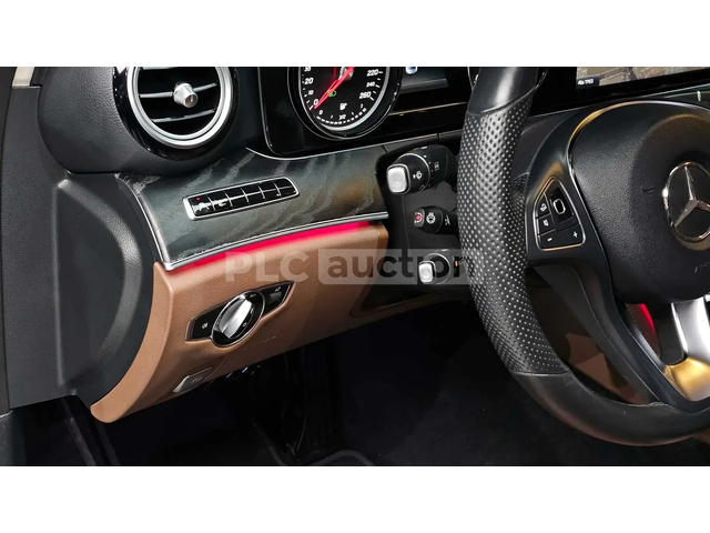 Mercedes-Benz E 220 ПОДГРЕВИ * ПАНО * HEAD-UP * KEYLESS - автомобили, коли, обяви за нови и употребявани 14