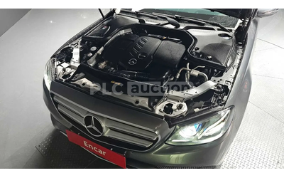 mercedes-benz-e-220 - 5