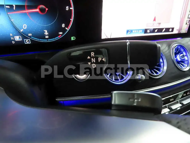 Mercedes-Benz E 220 ПОДГРЕВИ * ПАНО * KEYLESS * BURMESTER - автомобили, коли, обяви за нови и употребявани 7