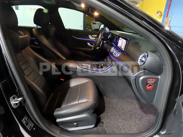 Mercedes-Benz E 220 ПОДГРЕВИ * ПАНО * KEYLESS * BURMESTER - автомобили, коли, обяви за нови и употребявани 9
