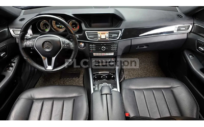 mercedes-benz-e-220 - 5