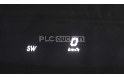 mercedes-benz-e-220 - 3