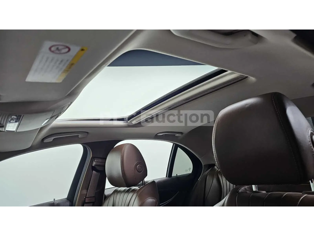 Mercedes-Benz E 220 ПОДГРЕВИ * ШИБИДАХ * 2 КЛЮЧА * KEYLESS * BURMESTER - автомобили, коли, обяви за нови и употребявани 15
