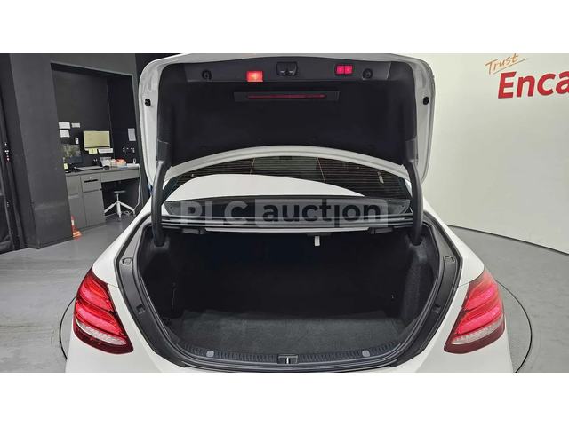 Mercedes-Benz E 220 ПОДГРЕВИ * ШИБИДАХ * 2 КЛЮЧА * KEYLESS * BURMESTER - автомобили, коли, обяви за нови и употребявани 16