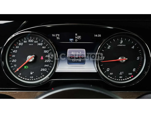Mercedes-Benz E 220 ПОДГРЕВИ * ШИБИДАХ * 2 КЛЮЧА * KEYLESS * BURMESTER - автомобили, коли, обяви за нови и употребявани 7