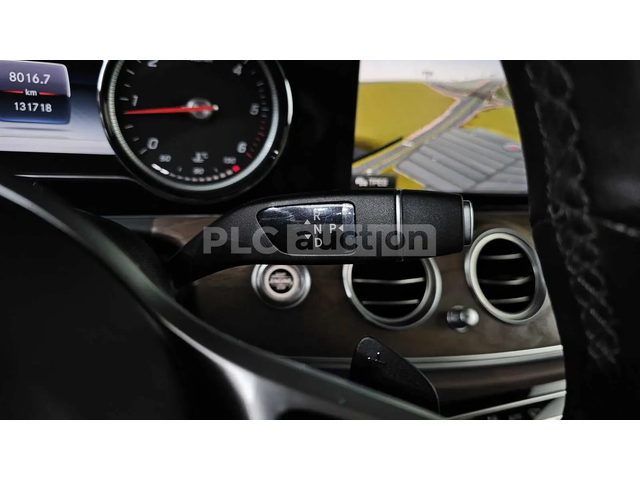 Mercedes-Benz E 220 ПОДГРЕВИ * ШИБИДАХ * 2 КЛЮЧА * KEYLESS * BURMESTER - автомобили, коли, обяви за нови и употребявани 8