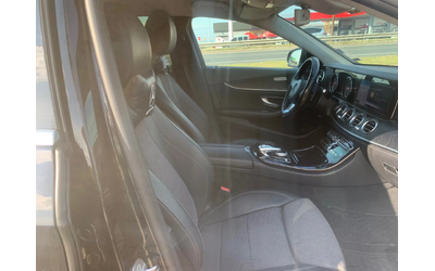 Mercedes-Benz E 220 - автомобили, коли, обяви за нови и употребявани 10