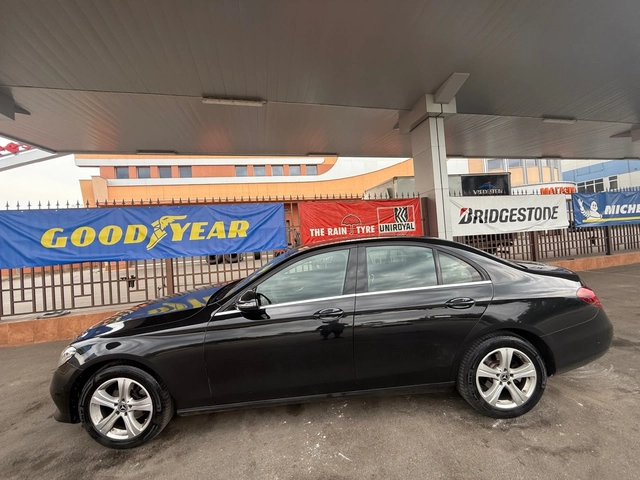 Mercedes-Benz E 220 AMG* 9G* Кожа* Камера - автомобили, коли, обяви за нови и употребявани 2
