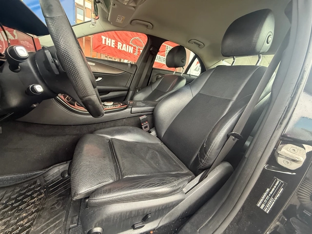 Mercedes-Benz E 220 AMG* 9G* Кожа* Камера - автомобили, коли, обяви за нови и употребявани 5