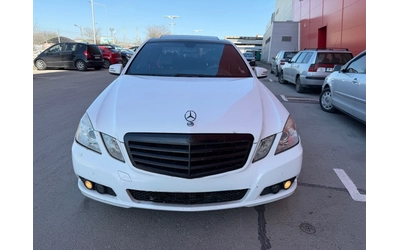mercedes-benz-e-220 - 2