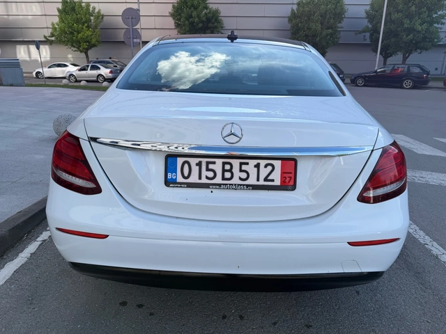 Mercedes-Benz E 220 AMG* 9G* LED* Бяла* Перла - автомобили, коли, обяви за нови и употребявани 7
