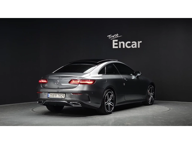 Mercedes-Benz E 220 2019* AMG PK* KEYLESS* HEAD-UP* AMBIENT* КРАЙНА ЦЕ - автомобили, коли, обяви за нови и употребявани 3