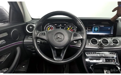 Mercedes-Benz E 220 W213 4 MATIC - автомобили, коли, обяви за нови и употребявани 9