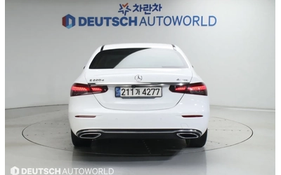 mercedes-benz-e-220 - 3