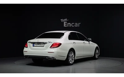 mercedes-benz-e-220 - 3