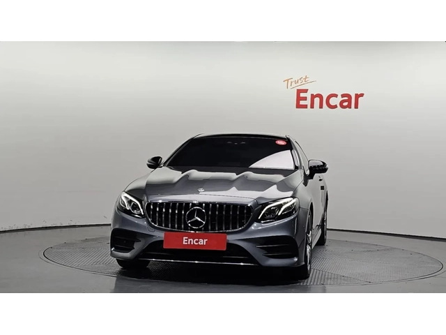 Mercedes-Benz E 220 d / AMG ПАКЕТ / BURMESTER / DIGITAL/ ШИБИДАХ/ HUD - автомобили, коли, обяви за нови и употребявани 2