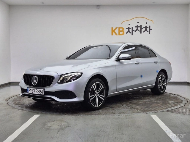 Mercedes-Benz E 220 4MATIC* AVANTGARDE* ХЕДЪП* КАМЕРА* КРАЙНА ЦЕНА - автомобили, коли, обяви за нови и употребявани 0