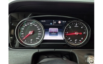 Mercedes-Benz E 220 4MATIC* AVANTGARDE* ХЕДЪП* КАМЕРА* КРАЙНА ЦЕНА - автомобили, коли, обяви за нови и употребявани 11