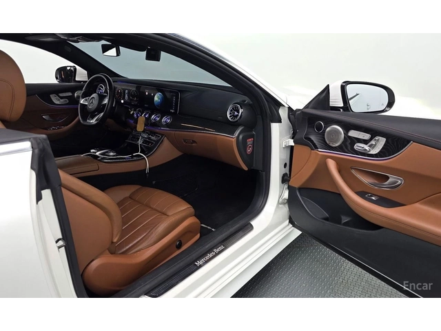 Mercedes-Benz E 220 d Coupe AMG Line* BURMESTER* ХЕДЪП* PANORAMA* - автомобили, коли, обяви за нови и употребявани 6