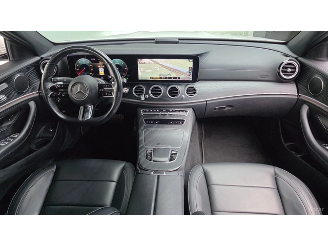 Mercedes-Benz E 220 d* 4MATIC* AMG-LINE* DISTRONIC* КАМЕРА* HUD* - автомобили, коли, обяви за нови и употребявани 4
