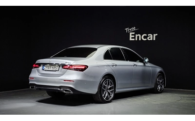mercedes-benz-e-220 - 1