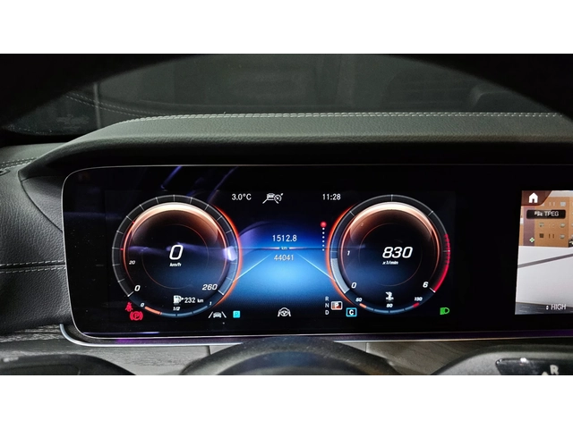 Mercedes-Benz E 220 AMG LINE* 4MATIC* КОЖА* ПОДГР* ОБДУХ* 360* HUD* LI - автомобили, коли, обяви за нови и употребявани 7