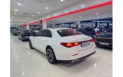 mercedes-benz-e-220 - 1