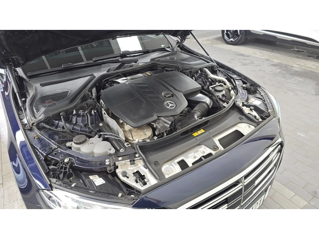 Mercedes-Benz E 220 ПАМЕТ* ПОДГРЕВ* ОБДУХВАНЕ* 360 КАМЕРА* ДИСТРОНИК - автомобили, коли, обяви за нови и употребявани 5
