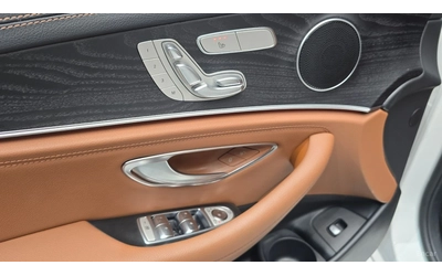 Mercedes-Benz E 220 ПОДГРЕВ* ПАМЕТ* DISTRONIC* HEADUP* 360 CAM - автомобили, коли, обяви за нови и употребявани 12