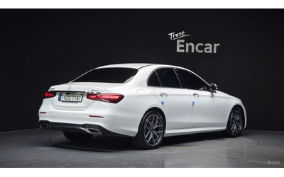 mercedes-benz-e-220 - 1