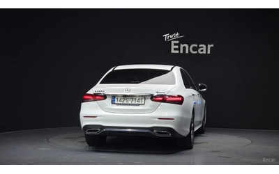 mercedes-benz-e-220 - 3