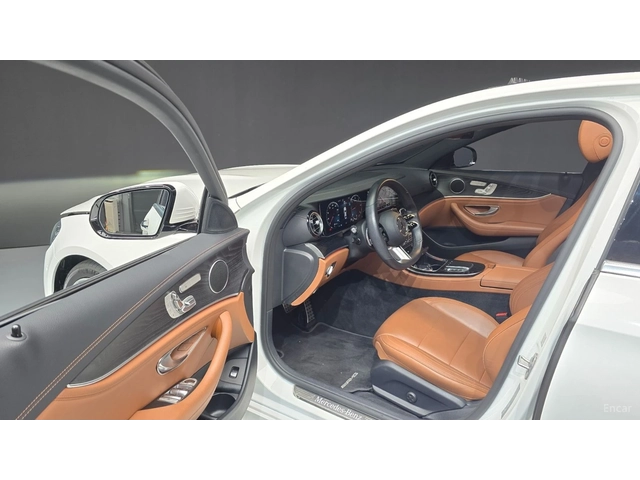 Mercedes-Benz E 220 ПОДГРЕВ* ПАМЕТ* DISTRONIC* HEADUP* 360 CAM - автомобили, коли, обяви за нови и употребявани 9