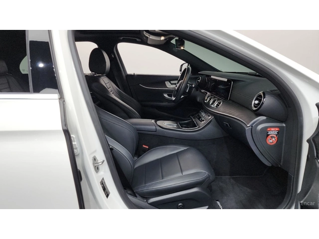 Mercedes-Benz E 220 ПАМЕТ* 360 КАМЕРА* HEADUP* ДИСТРОНИК* - автомобили, коли, обяви за нови и употребявани 10