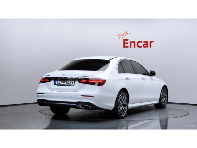 Mercedes-Benz E 220 ПАМЕТ* 360 КАМЕРА* HEADUP* ДИСТРОНИК* - автомобили, коли, обяви за нови и употребявани 1