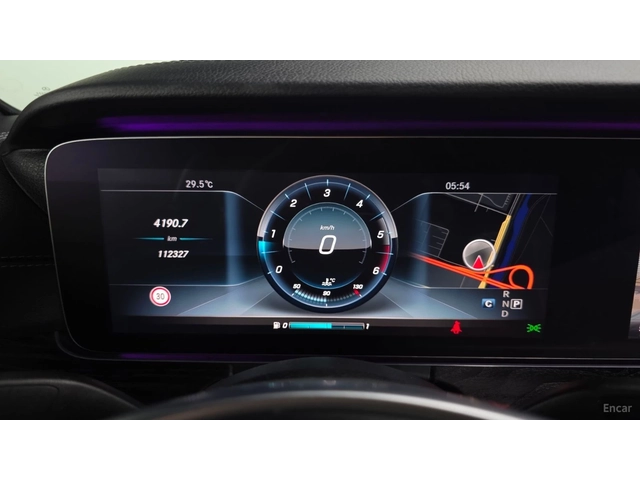 Mercedes-Benz E 220 AMG* DIGITAL* ПАМЕТ* КАМЕРА* ПОДГРЕВ* HEADUP - автомобили, коли, обяви за нови и употребявани 7