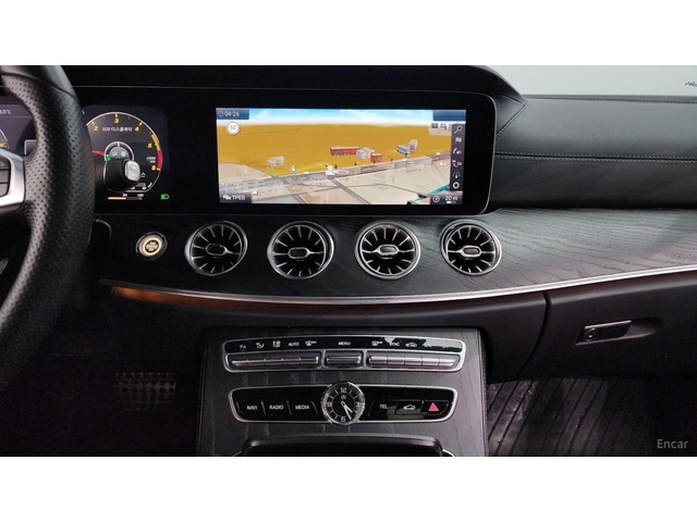 Mercedes-Benz E 220 DIGITAL* ПАМЕТ* BURMESTER* AMG* КАМЕРА* ПАНО - автомобили, коли, обяви за нови и употребявани 14