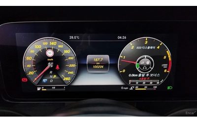 Mercedes-Benz E 220 DIGITAL* ПАМЕТ* BURMESTER* AMG* КАМЕРА* ПАНО - автомобили, коли, обяви за нови и употребявани 7