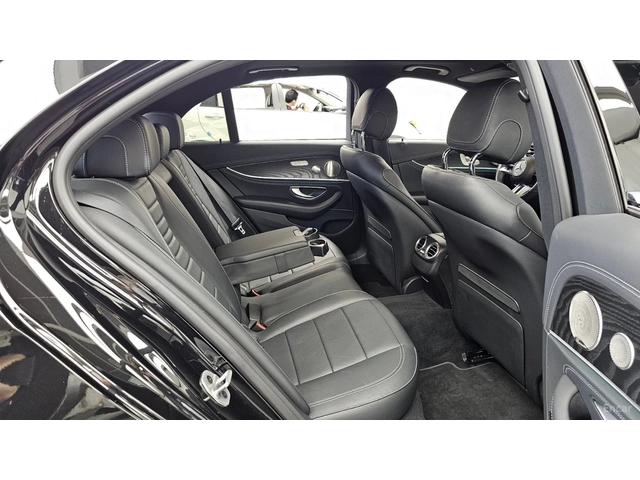 Mercedes-Benz E 220 4MATIC/AMG-LINE/SUNROOF/DRIVE-ASSISTS/360VIEW - автомобили, коли, обяви за нови и употребявани 10
