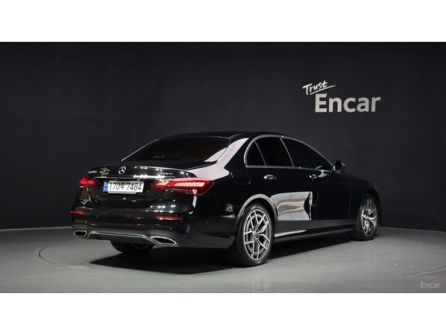 Mercedes-Benz E 220 4MATIC/AMG-LINE/SUNROOF/DRIVE-ASSISTS/360VIEW - автомобили, коли, обяви за нови и употребявани 2