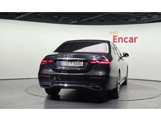 Mercedes-Benz E 220 4MATIC* AMG* BURMESTER* DISTRONIC* 360* КРАЙНА ЦЕН - автомобили, коли, обяви за нови и употребявани 2