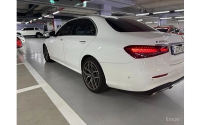mercedes-benz-e-220 - 3
