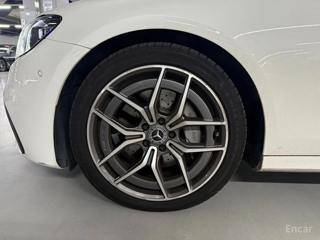 Mercedes-Benz E 220 4MATIC* AMG LINE* DISTRONIC* 360* КРАЙНА ЦЕНА - автомобили, коли, обяви за нови и употребявани 4