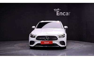 mercedes-benz-e-220 - 1
