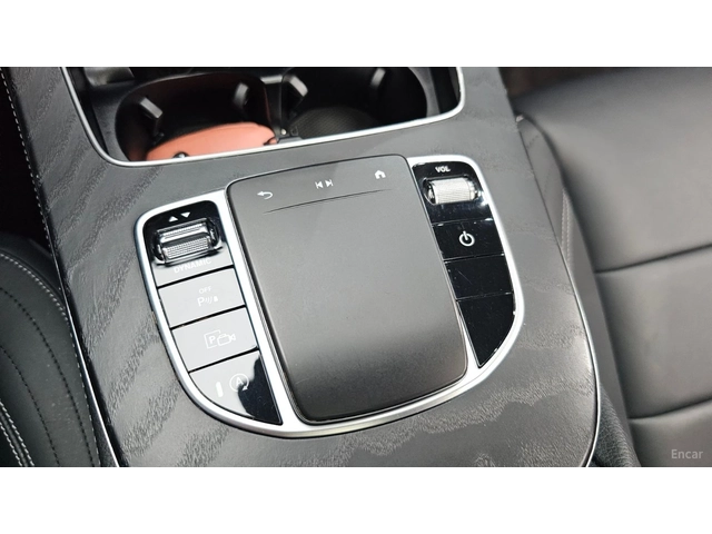 Mercedes-Benz E 220 4MATIC/AMG-LINE/360CAMERA/SUNROOF/BURMESTER - автомобили, коли, обяви за нови и употребявани 8