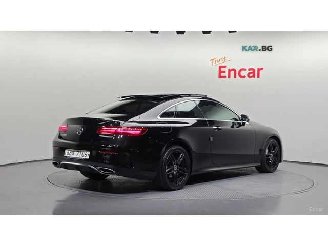 Mercedes-Benz E 220 DIESEL* COUPE* PANO* LANE ASS* HUD* - автомобили, коли, обяви за нови и употребявани 1