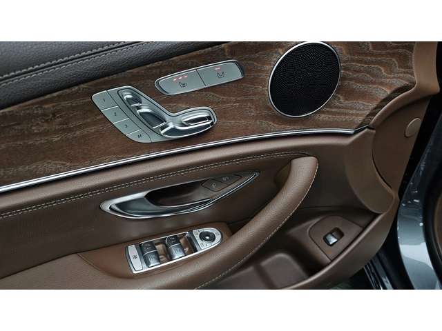 Mercedes-Benz E 220 E220d Exclusive - автомобили, коли, обяви за нови и употребявани 13